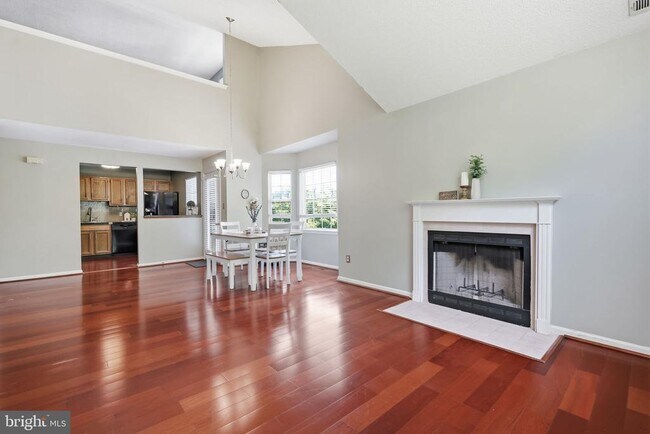 Foto del edificio - 3604 Waltham Ct