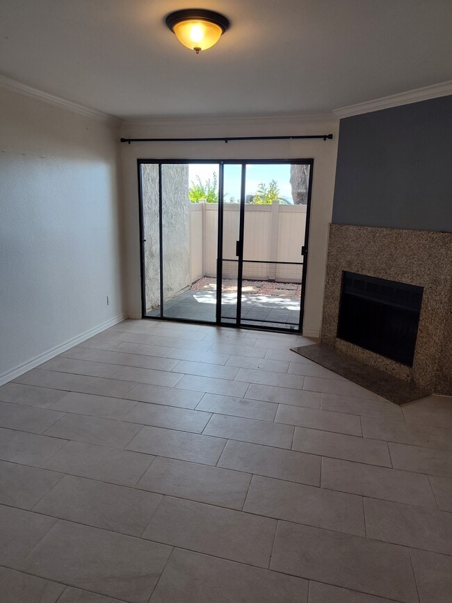 Building Photo - 13343 Rancho Penasquitos Blvd