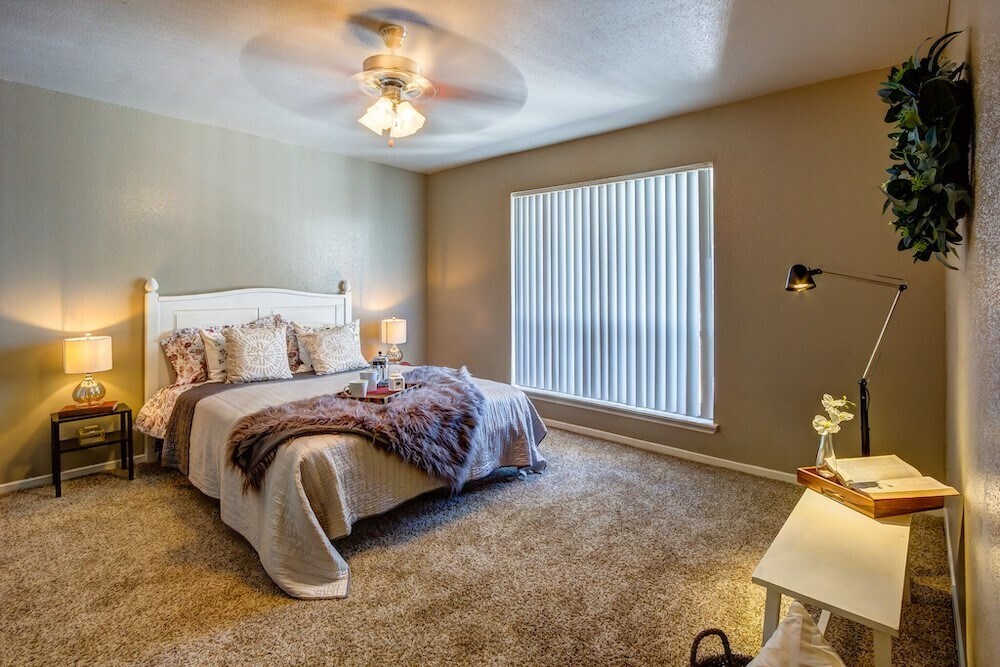 Foto principal - 480 W Parker Rd