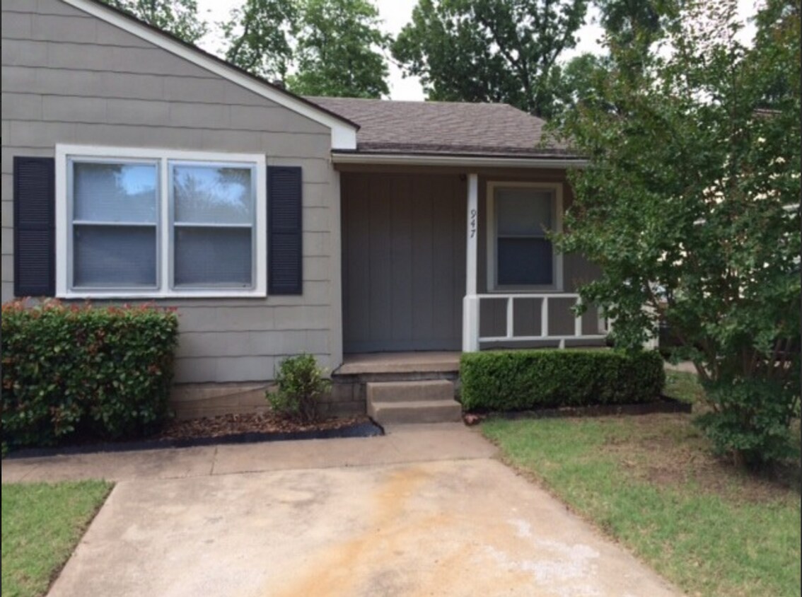 Foto principal - Gorgeous 2 bed duplex: NO PETS