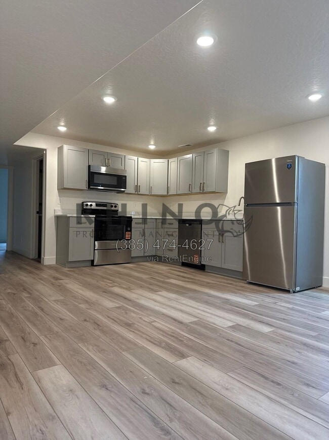 Building Photo - 2851 N Chokecherry Dr