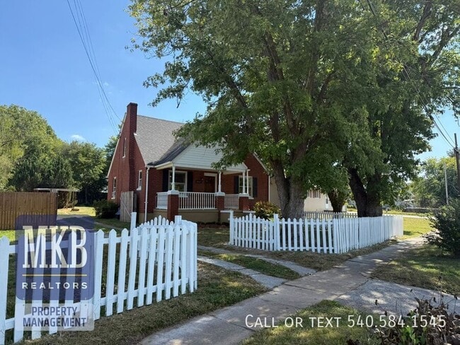 Foto del edificio - 1842 Bennington St SE