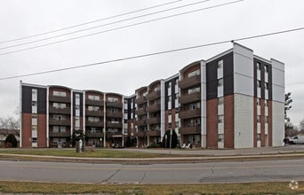 Building Photo - La Contessa