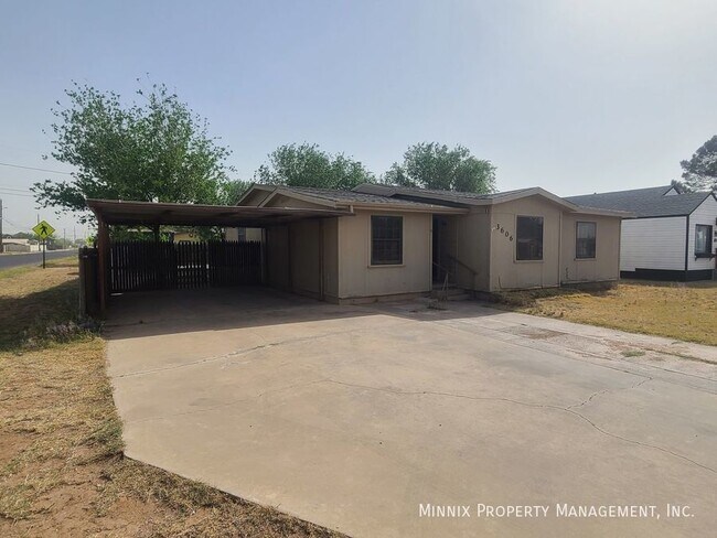 Foto del edificio - 3606 Tanner Dr