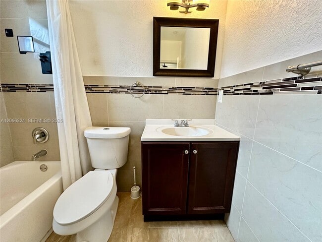 Building Photo - 6773 Camelia Dr
