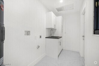 Building Photo - 4943 Pelican Blvd