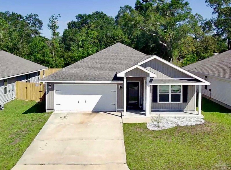 Primary Photo - 5265 Peach Dr