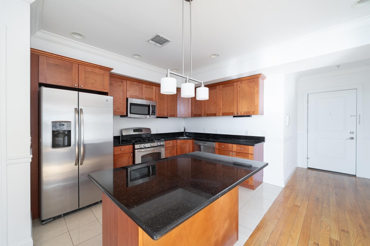 Foto principal - 85 Maple St