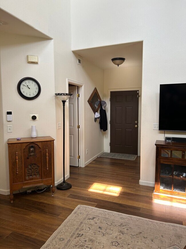 Foto del edificio - Welcome to your new home!  3 beds, 2.5 bat...