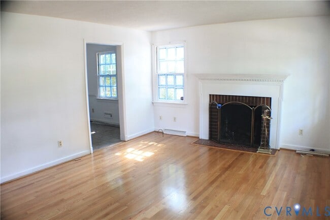 Building Photo - 7513 Schaaf Dr