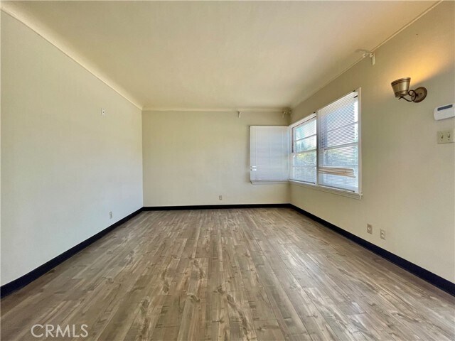 Building Photo - 10660 Daines Dr