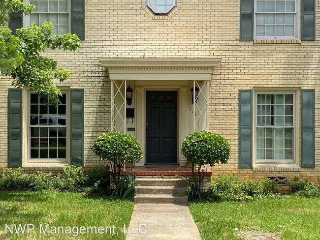 Building Photo - 1 br, 1 bath House - 712 S College Ave
