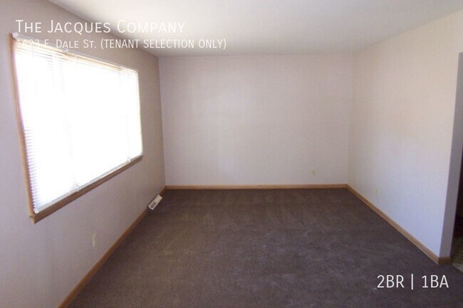 Foto del edificio - Very Clean 2 Bedroom 1 Bath 1 Car Garage D...