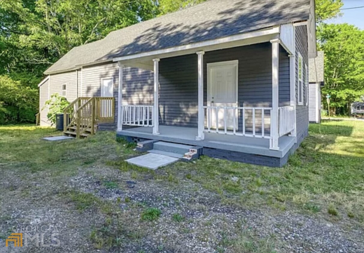 Primary Photo - 106 Norris St