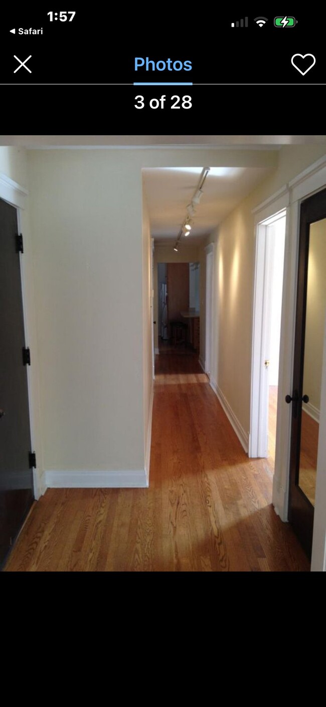 Photo - 1305 W Newport Ave Apartment