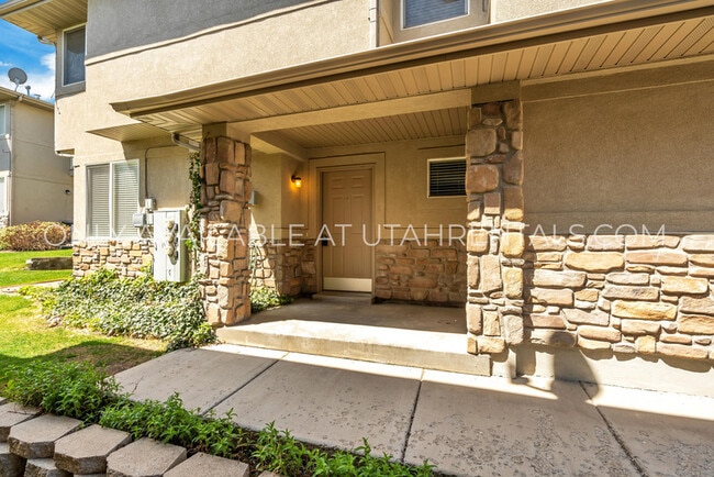 Photo - 6623 W Blue Iris Dr House