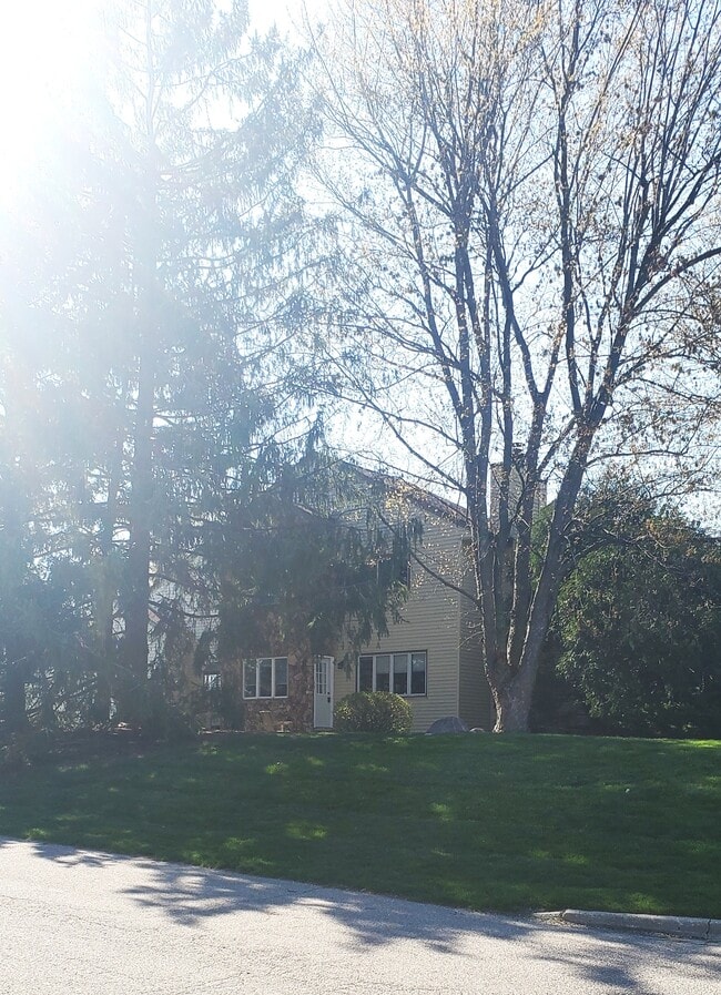 Foto del edificio - 1110 Timbercreek Dr