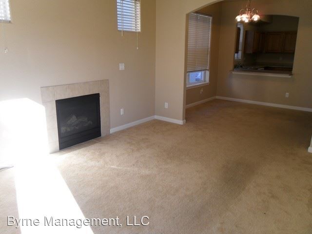 Building Photo - 4236 Alder Springs View