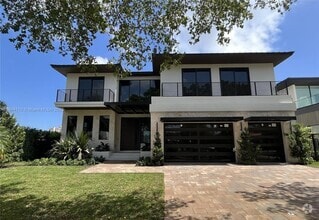 Building Photo - 13085 Coronado Terrace