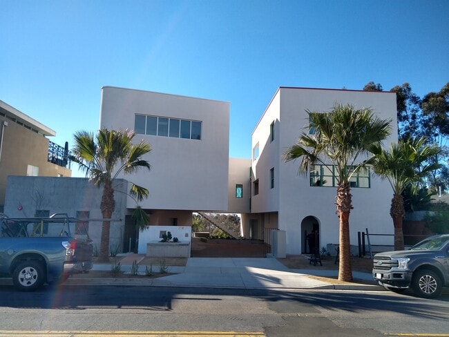Building Photo - 2730 1st Ave