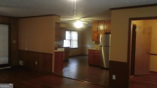Building Photo - 6451 Edenfield Dr