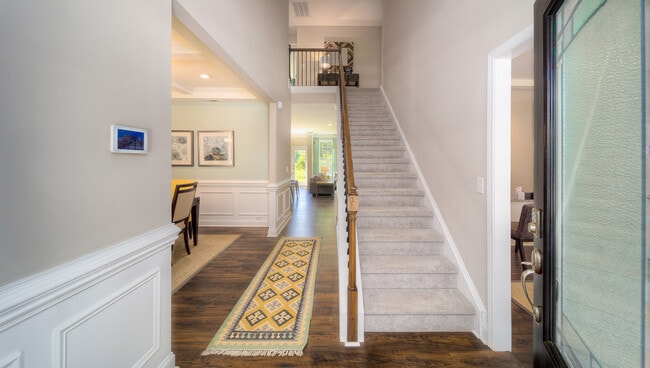 Building Photo - 6101 Treehouse Dr