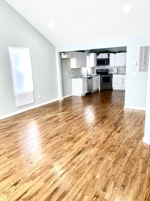 Building Photo - 2 Bedroom in Lake Lotawana