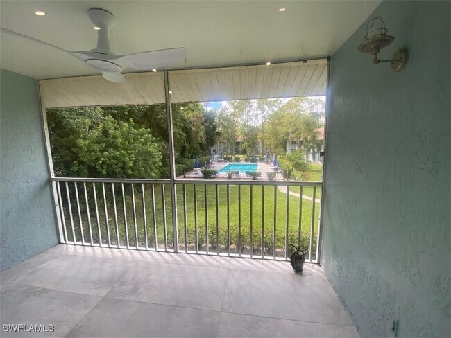Foto del edificio - 5665 Whitaker Rd