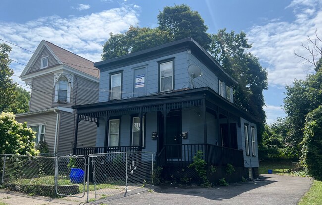 Foto del edificio - 1710 E Fayette St