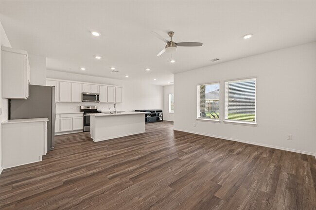 Foto del edificio - 6107 Ginevra Summers Dr