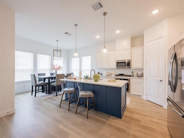 Foto del edificio - 2318 Sheppards Ln