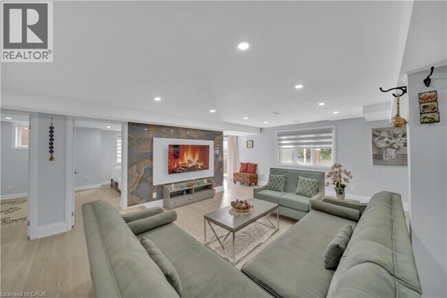 Photo du bâtiment - 520 Winterburg Walk