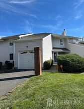 Building Photo - 1 Upperbrook Ct