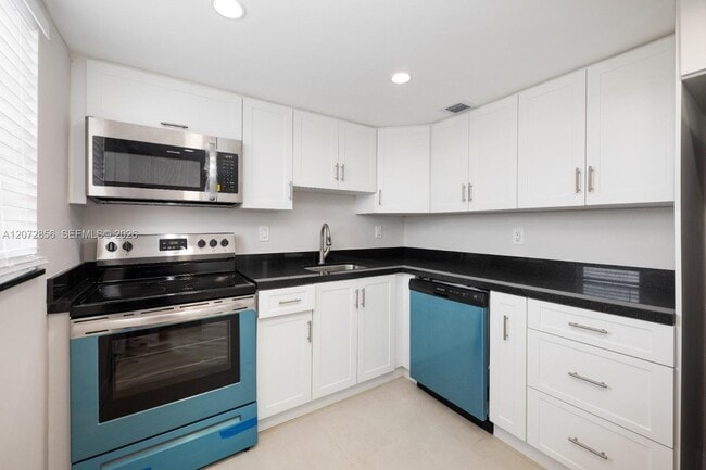 Building Photo - 14165 SW 87th St