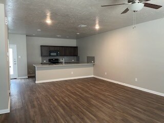 Foto del edificio - 2049 Vintage Farms Wy