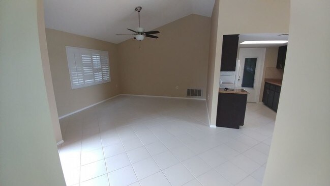 Foto del edificio - Adorable updated 2/1/1 in Port Richey