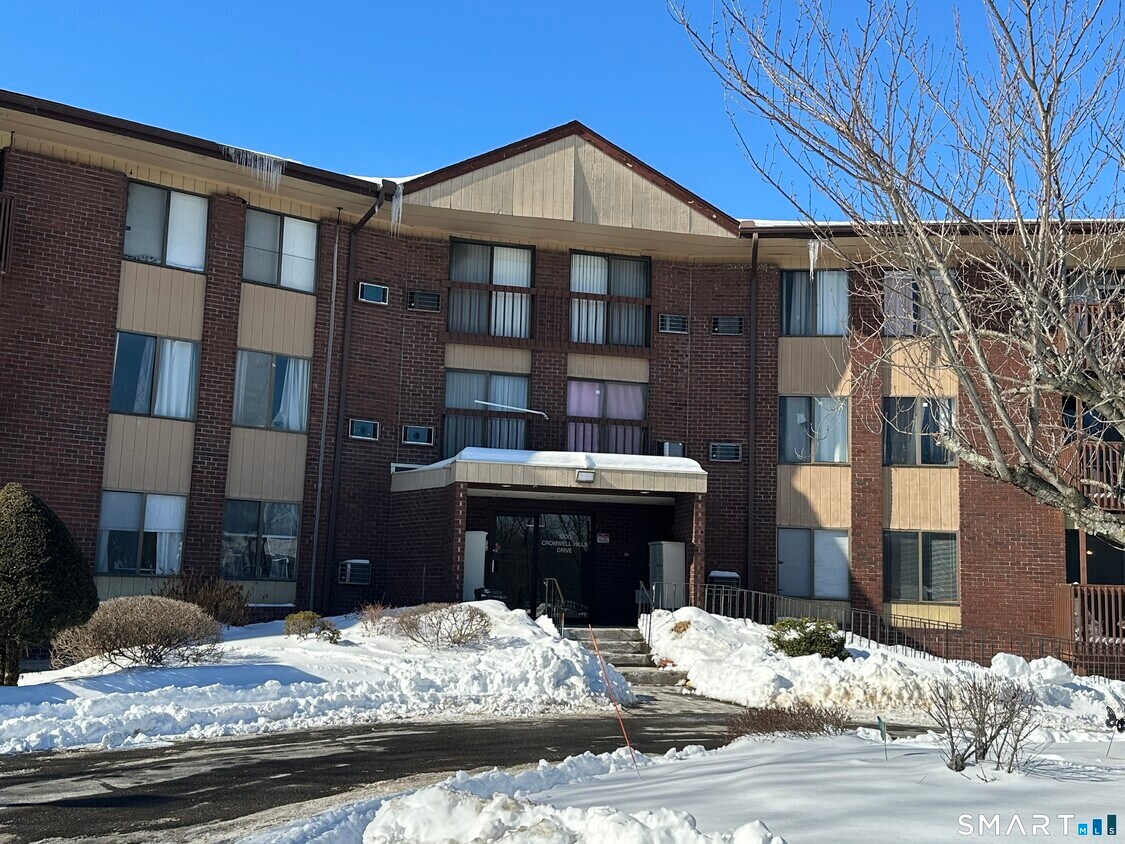 Building Photo - 1312 Cromwell Hills Dr