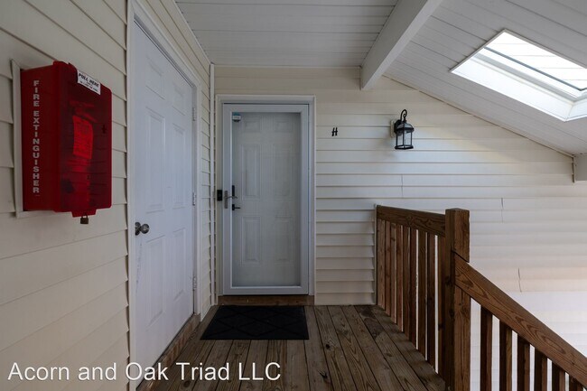 Building Photo - 2 br, 1 bath House - 4209 H Edith Ln