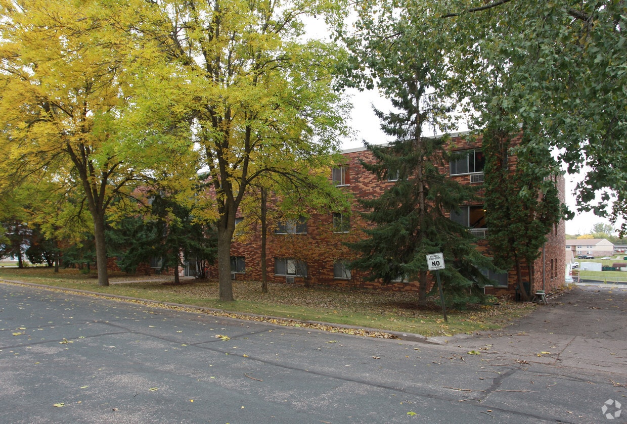 Primary Photo - Charlotte Apartments