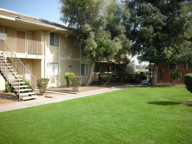 Foto del edificio - Shadowcreek Apartments