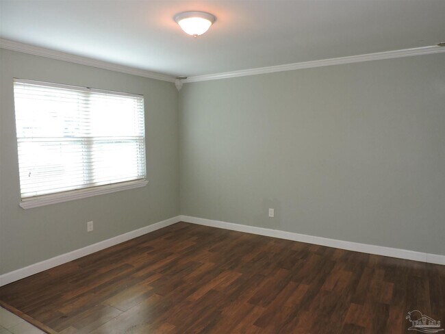 Foto del edificio - 6314 Keating Rd