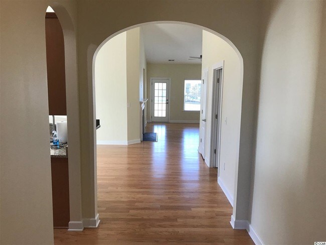 Foto del edificio - 905 Ashbourn Ct