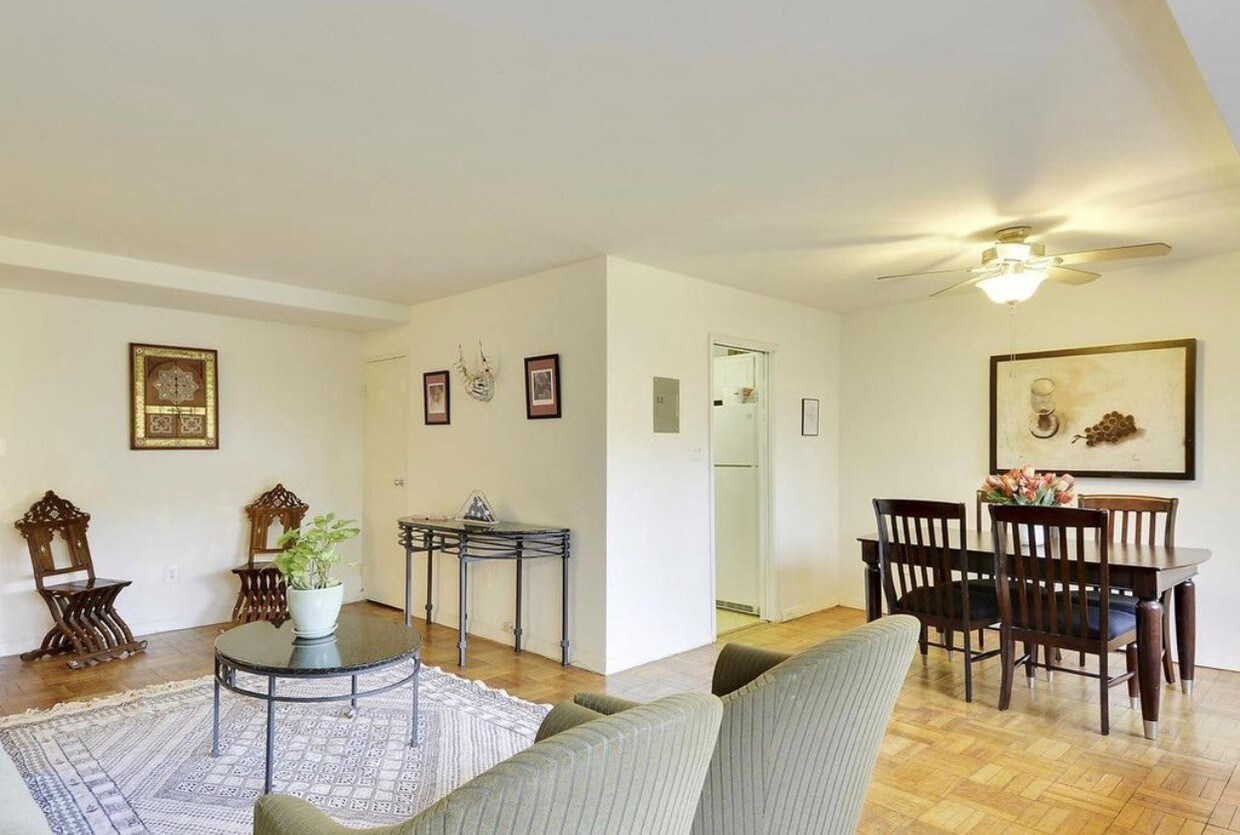 Primary Photo - 3900 Tunlaw Rd NW