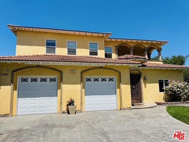 Foto del edificio - 7347 Dinwiddie St