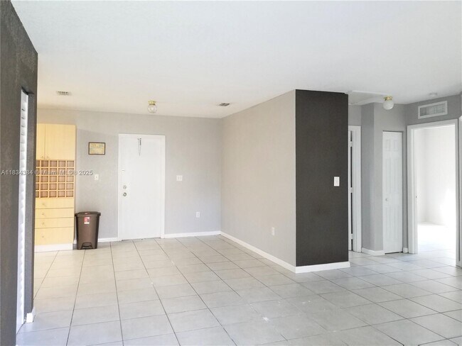 Foto del edificio - 1782 SW 44th Terrace