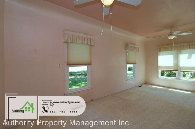 Building Photo - 1 br, 1 bath House - 3360 Main St