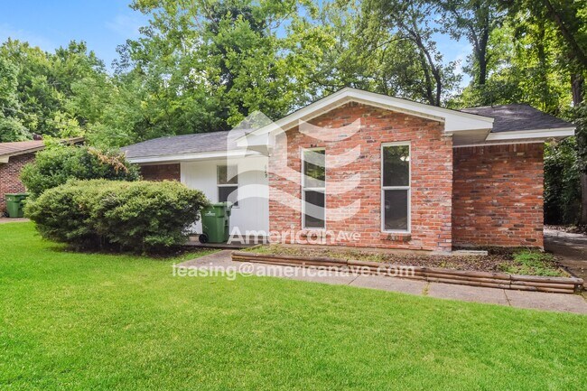 Building Photo - 629 Durward Dr