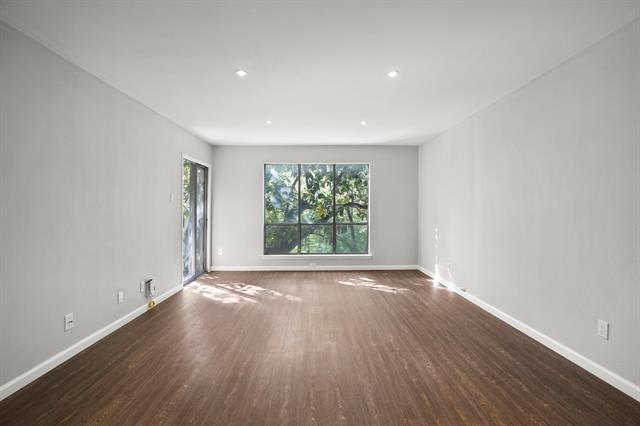 Foto del edificio - 4837 Cedar Springs Rd