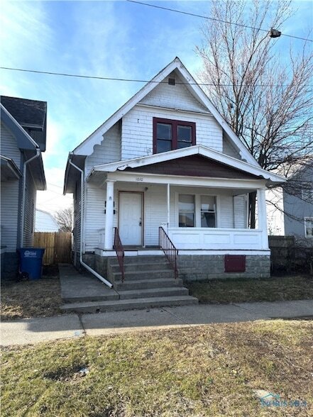 Building Photo - 1010 Idaho St