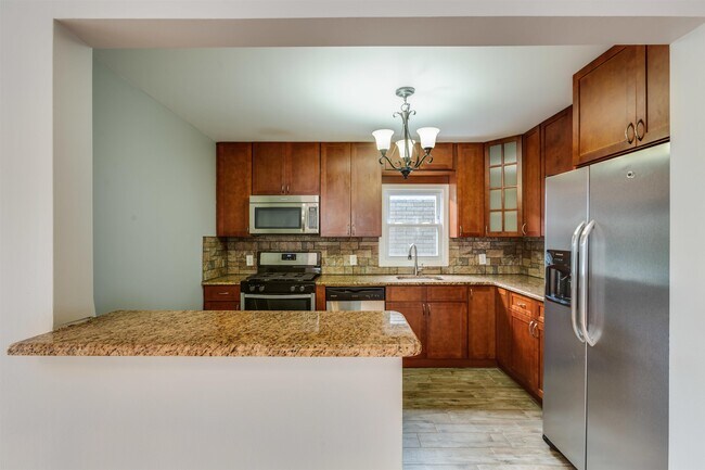 Building Photo - 45 Bayside Terrace